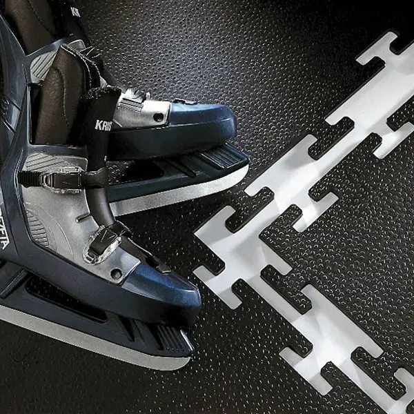 Dalles M75 : Haute résistance aux patins à glace